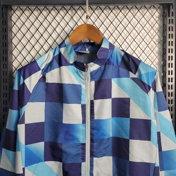 Manchester City 2023-24 Windbreaker - Image 5