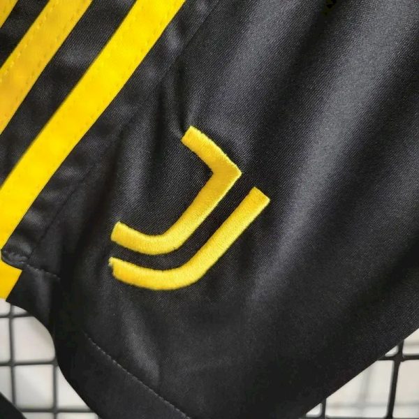 Juventus 2023/24 Home Kids Kit - Image 5