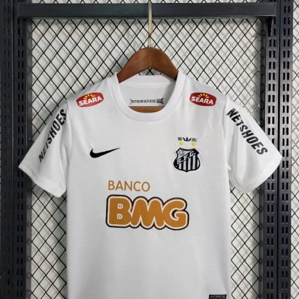 Santos 2011/12 Home Kids Retro Jersey And Shorts - Image 2