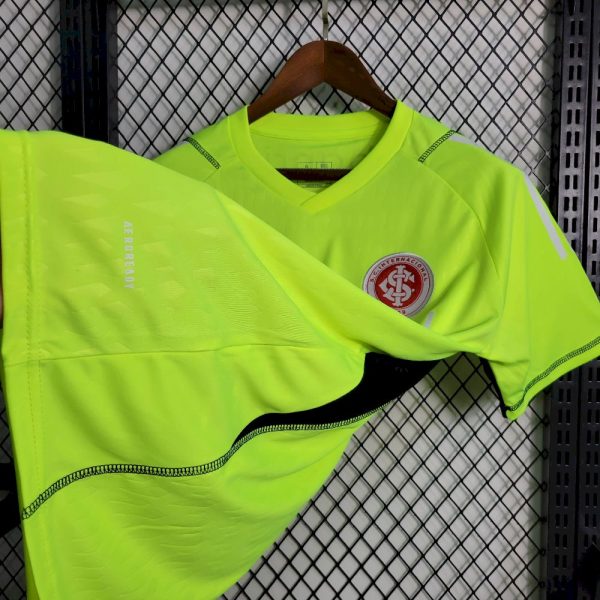 S.c Internacional 2023/24 Goalkeeper Jersey - Image 5