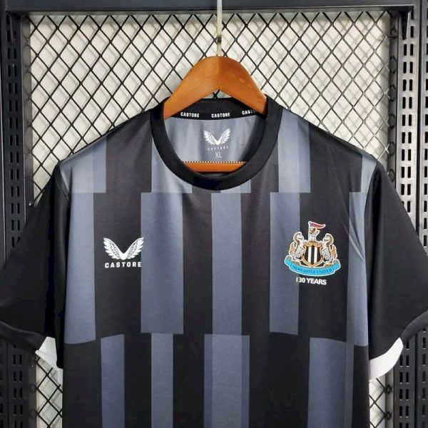 Newcastle United 2023/24 Pre-Match Training Jersey - Image 3