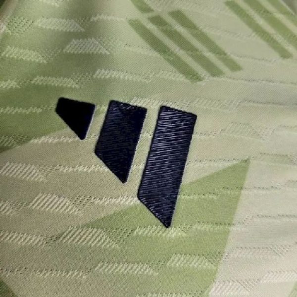 Arsenal 2023/24 Away Jersey - Image 4
