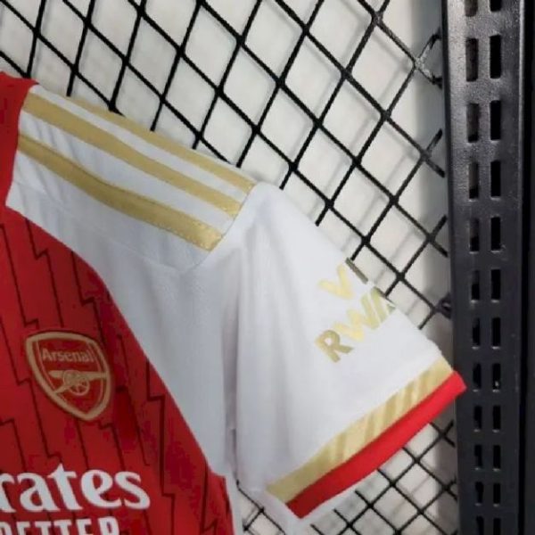 Arsenal 2023/24 Home Kids Kit - Image 4