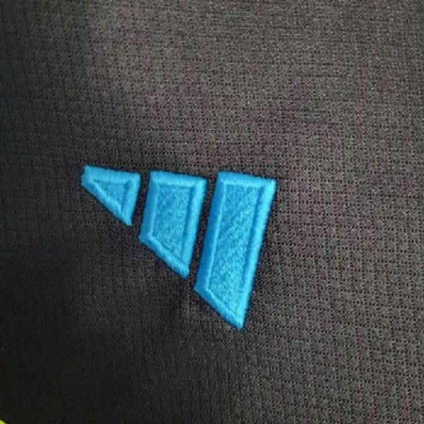 Arsenal 2023/24 Training Shirt - Image 5