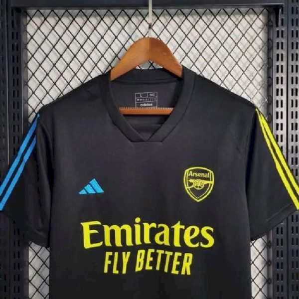 Arsenal 2023/24 Training Shirt - Image 3