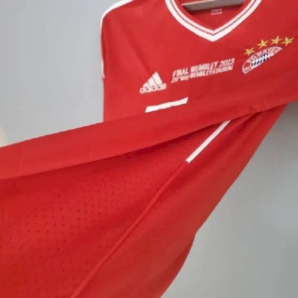 Bayern Munich 2013/14 Home Champions League Retro Jersey - Image 6