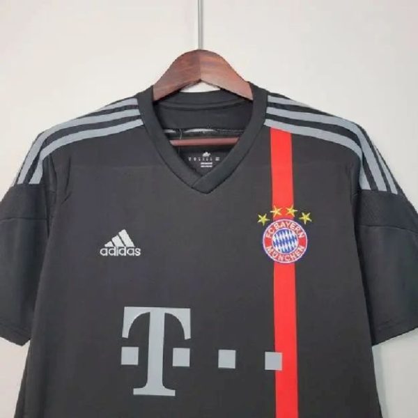 Bayern Munich 2014/15 Retro Jersey - Image 2