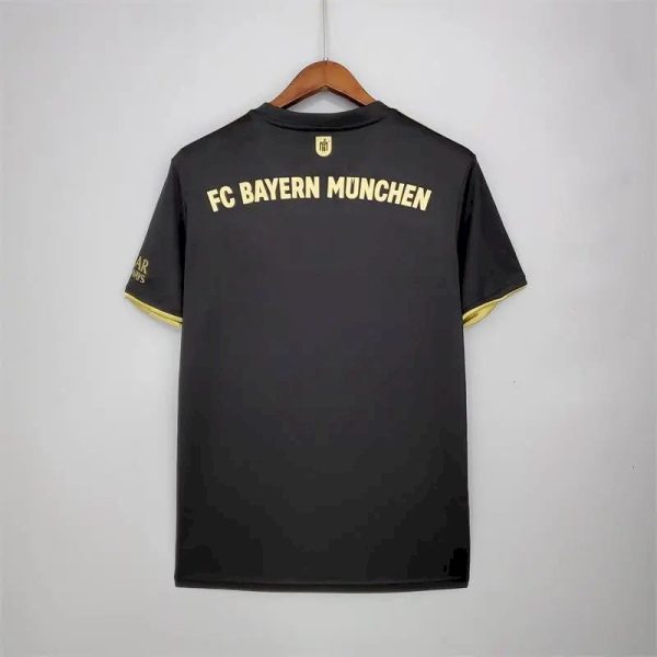 Bayern Munich 2021/22 Away Retro Jersey - Image 9