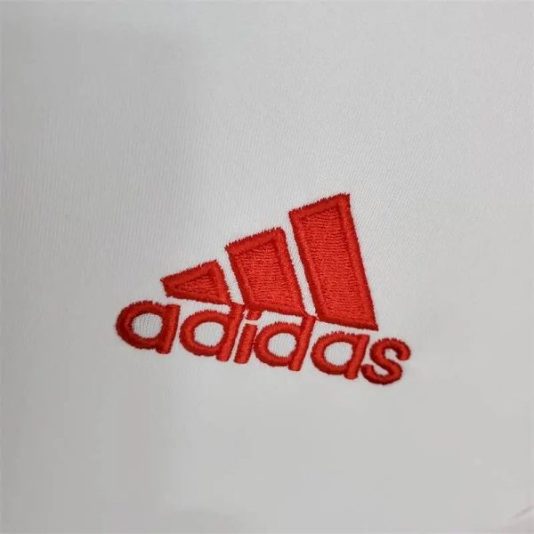 Benfica 2004/05 Away Retro Jersey - Image 2