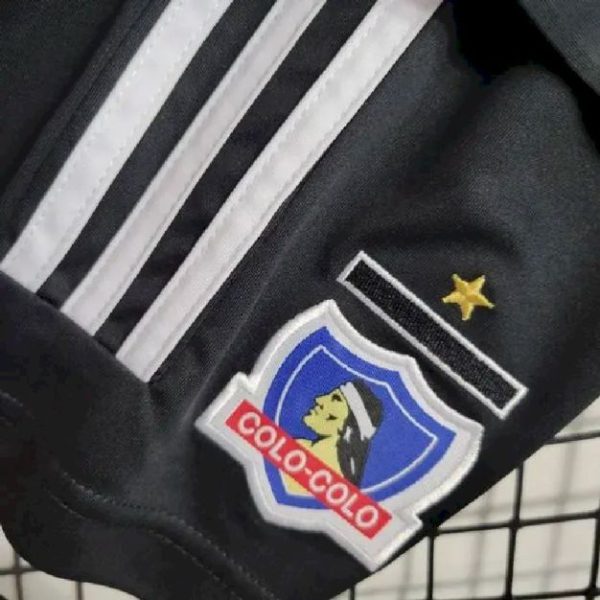 Colo Colo 2023/24 Home Kids Kit - Image 9