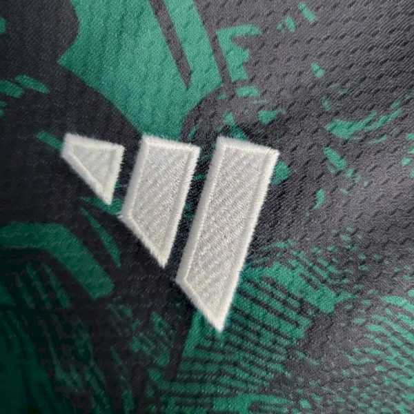 Italy 2023/24 Special Edition Boutique Jersey - Image 5