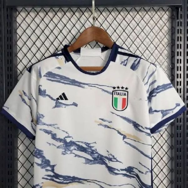 Italy 2023/24 Away Kids Kit - Image 2