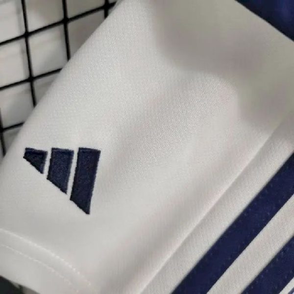 Italy 2023/24 Away Kids Kit - Image 8