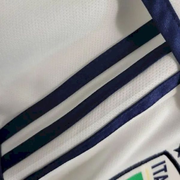 Italy 2023/24 Away Kids Kit - Image 11