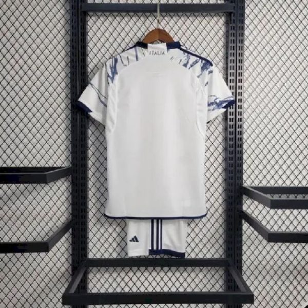 Italy 2023/24 Away Kids Kit - Image 13