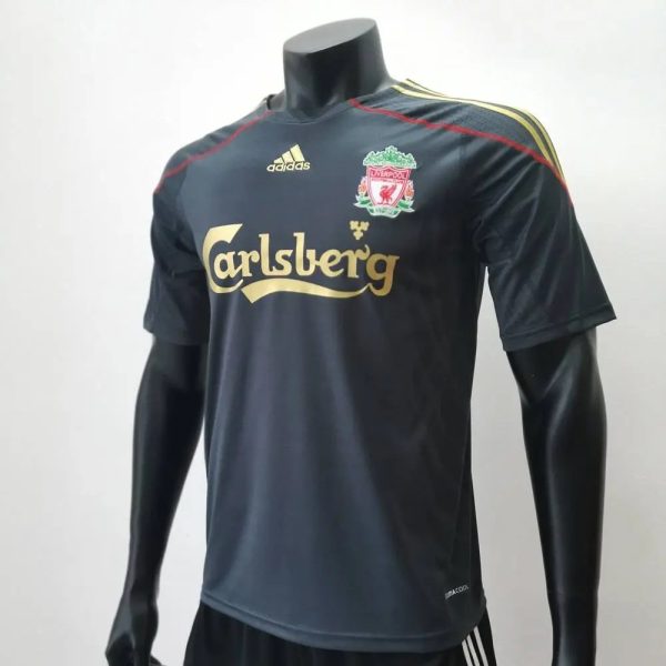 Liverpool 2009/10 Away Retro Jersey - Image 8