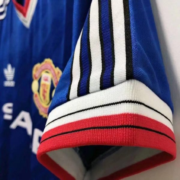 Manchester United 1986/88 Third Retro Jersey - Image 16