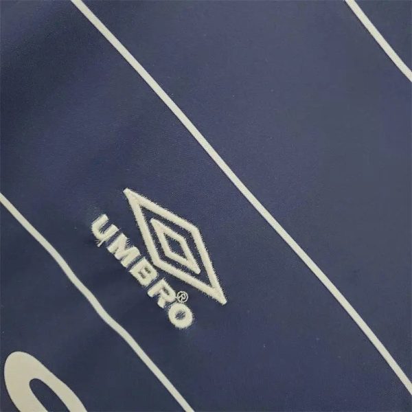 Manchester United 1999/00 Away Retro Jersey - Image 4