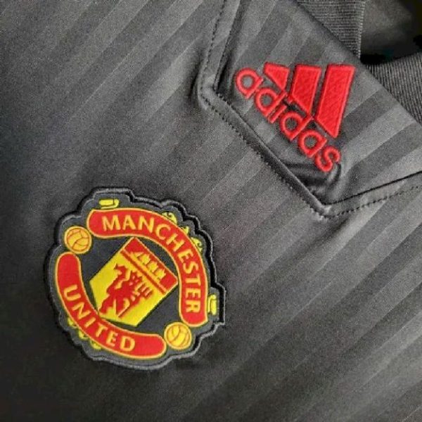 Manchester United 2023/24 Casual Edition Jersey - Image 4