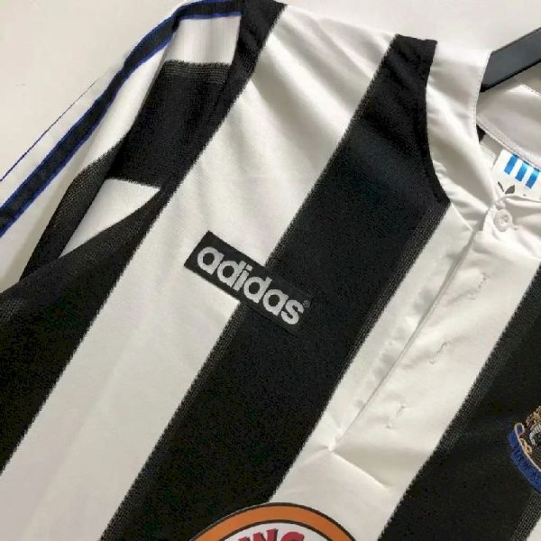 Newcastle United 1995/97 Home Long Sleeves Retro Jersey - Image 16