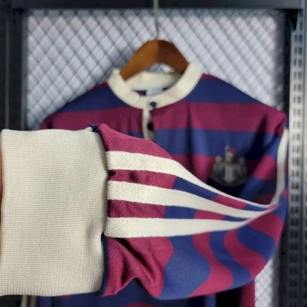 Newcastle United 1995/96 Away Long Sleeves Retro Jersey - Image 7