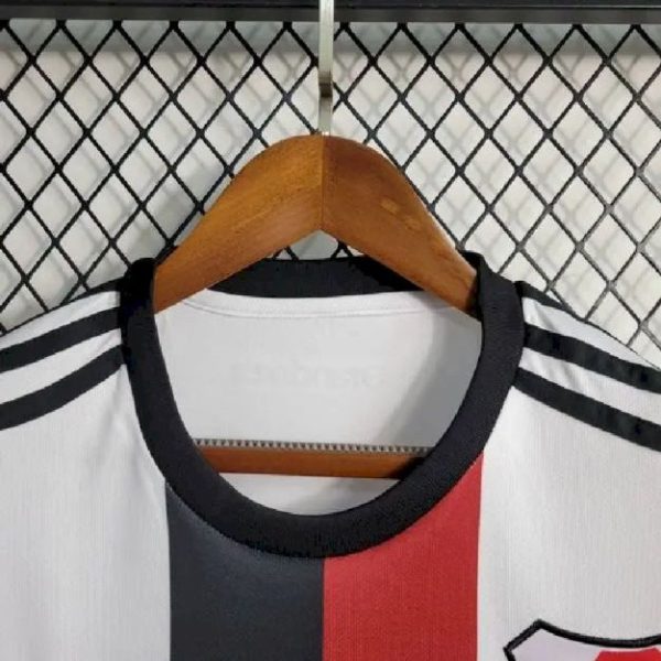 River Plate 2023/24 Pre-Match Training Jersey - Image 4