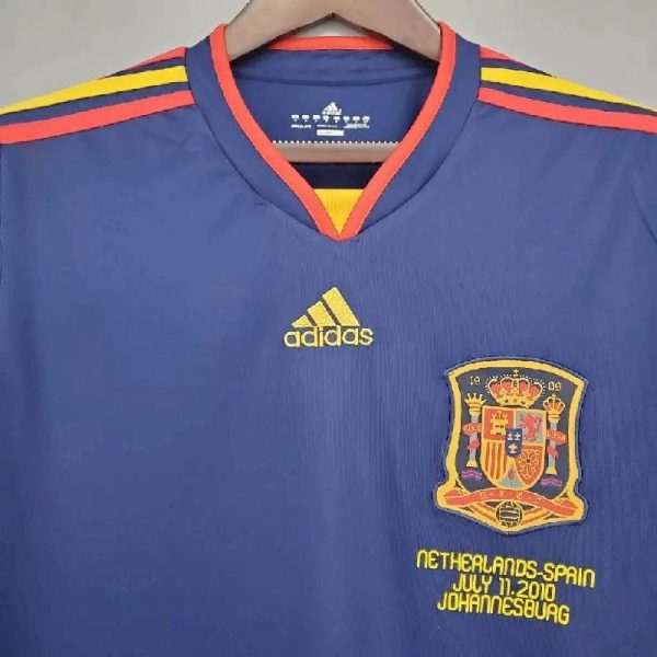 Spain 2010 World Cup Away Long Sleeves Retro Jersey - Image 6