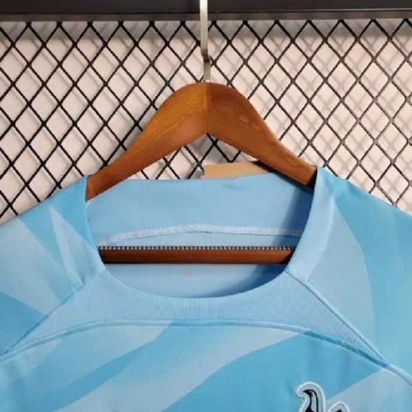 Tottenham Hotspur 2023/24 Goalkeeper Jersey - Image 4