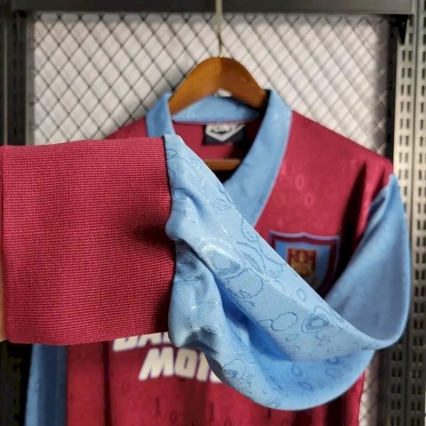 West Ham United 1995/97 Home Long Sleeves Retro Jersey - Image 8