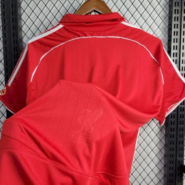 Liverpool 2006/07 Home Retro Jersey - Image 6