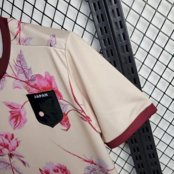 Japan 2024/25 Special Edition Jersey - Image 5