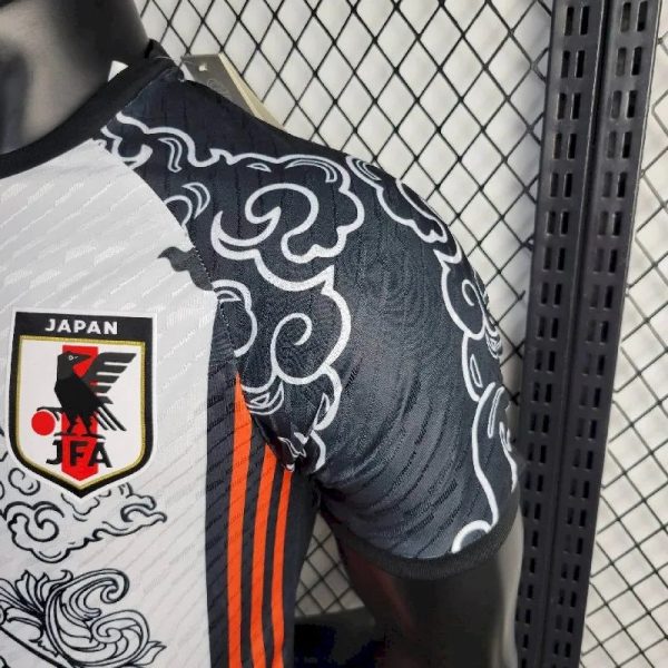 Japan 2024/25 Special Edition Jersey Player Version - Image 4