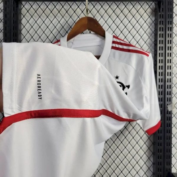 Flamengo 2024/25 Away Jersey - Image 6